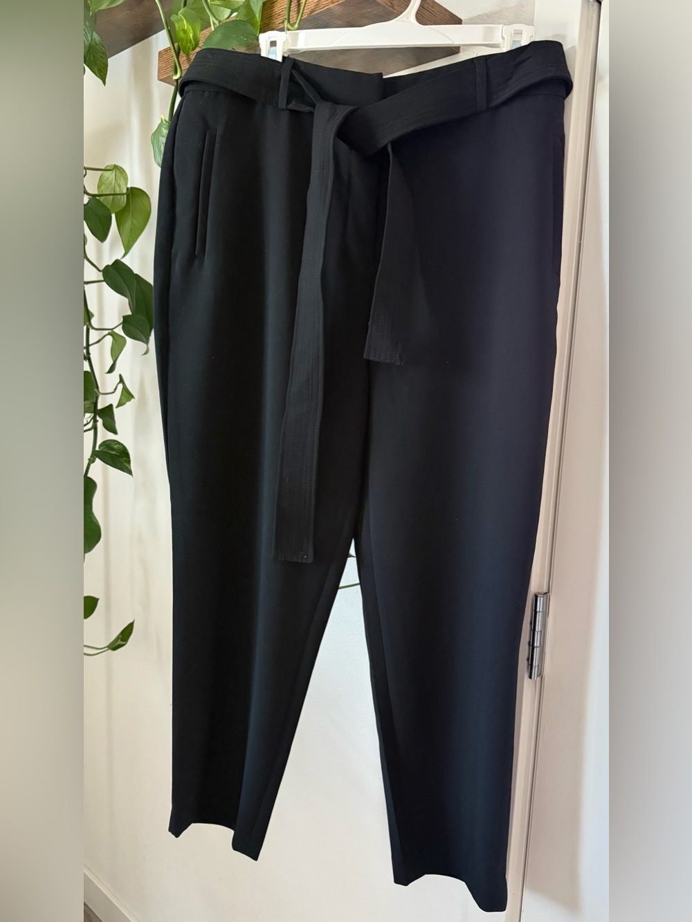 Rachel Zoe black contemporary fit pants NWT